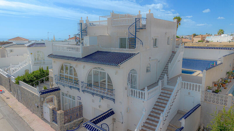 Villa à vendre dans San Miguel de Salinas, Alicante