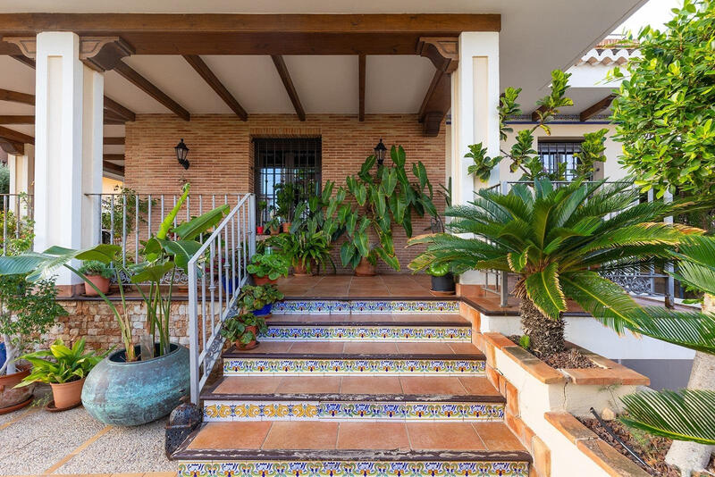 7 slaapkamer Villa Te koop