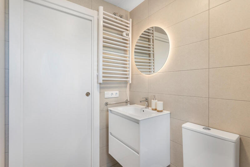 2 slaapkamer Appartement Te koop 2 slaapkamer Appartement Te koop