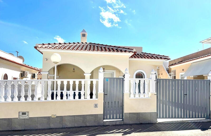 2 bedroom Villa for sale