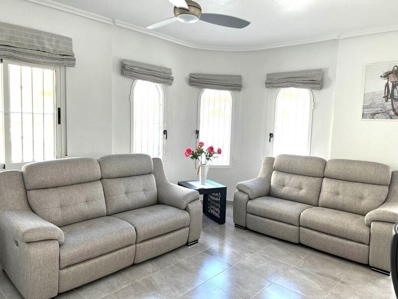 2 bedroom Villa for sale
