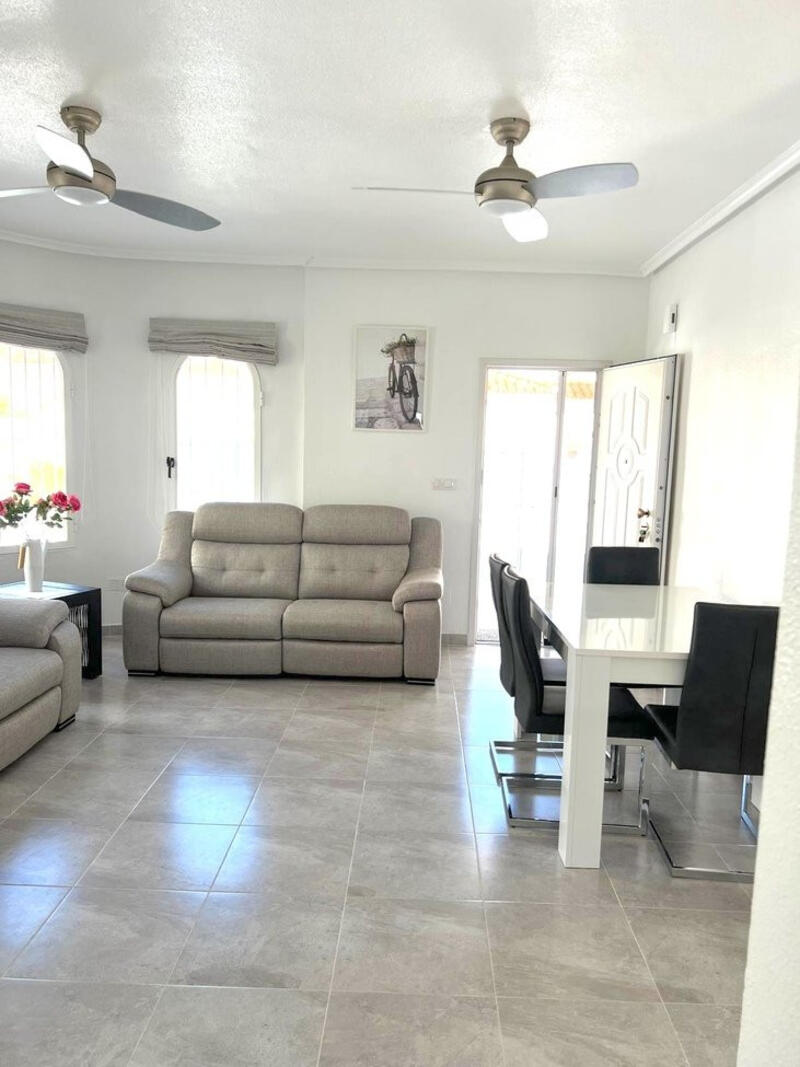 2 bedroom Villa for sale