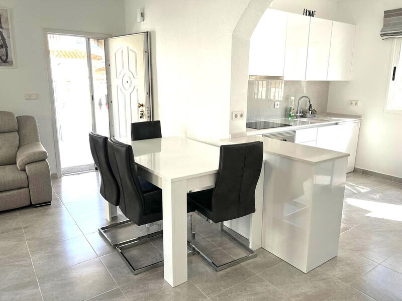 2 bedroom Villa for sale