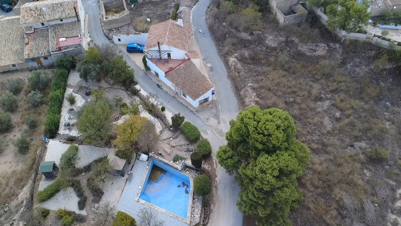 4 chambre Auberge à vendre