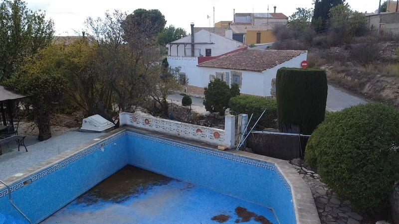 4 chambre Auberge à vendre