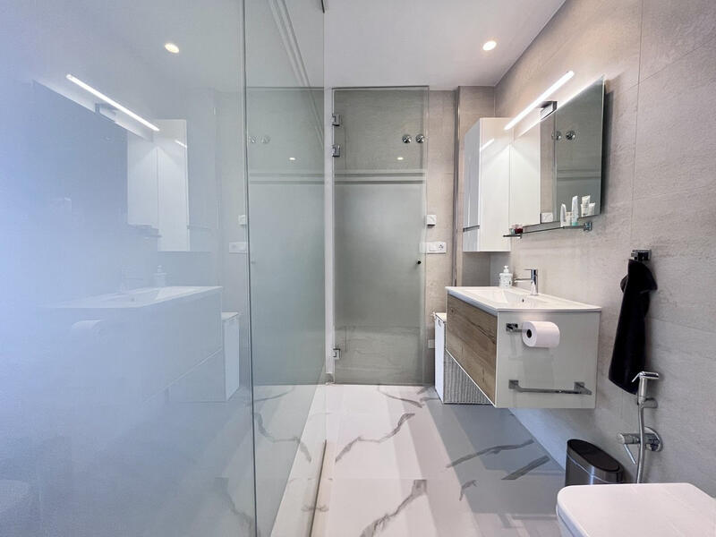 2 slaapkamer Appartement Te koop