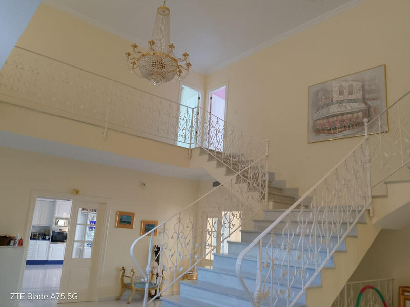 5 soverom Villa til salgs