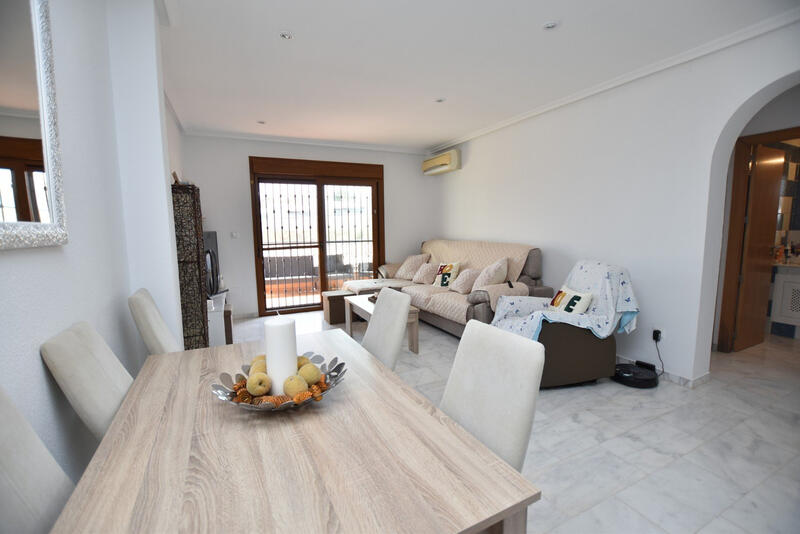 3 bedroom Townhouse for sale