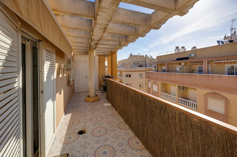Appartement zu verkaufen in Torrevieja, Alicante
