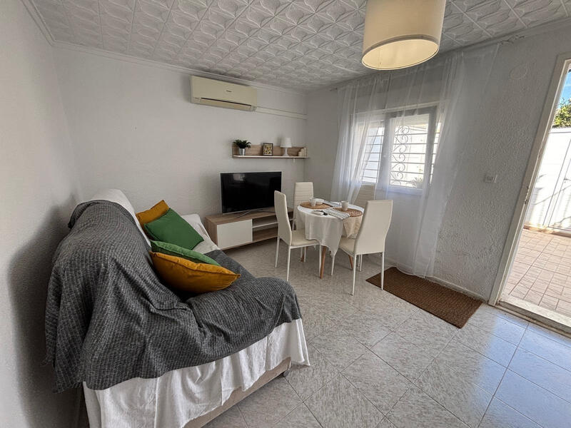 1 slaapkamer Villa Te koop