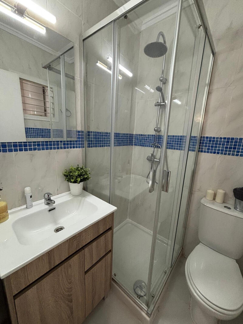 1 slaapkamer Villa Te koop