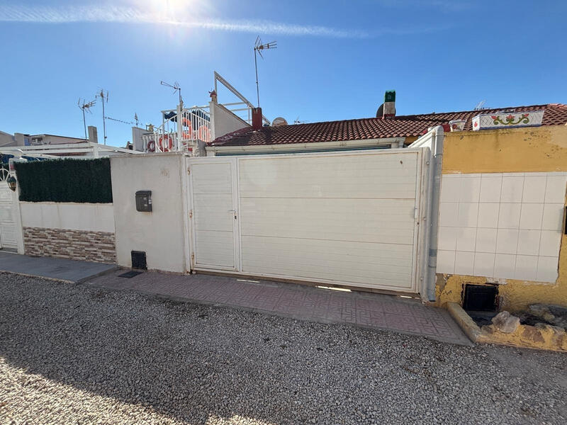 1 slaapkamer Villa Te koop