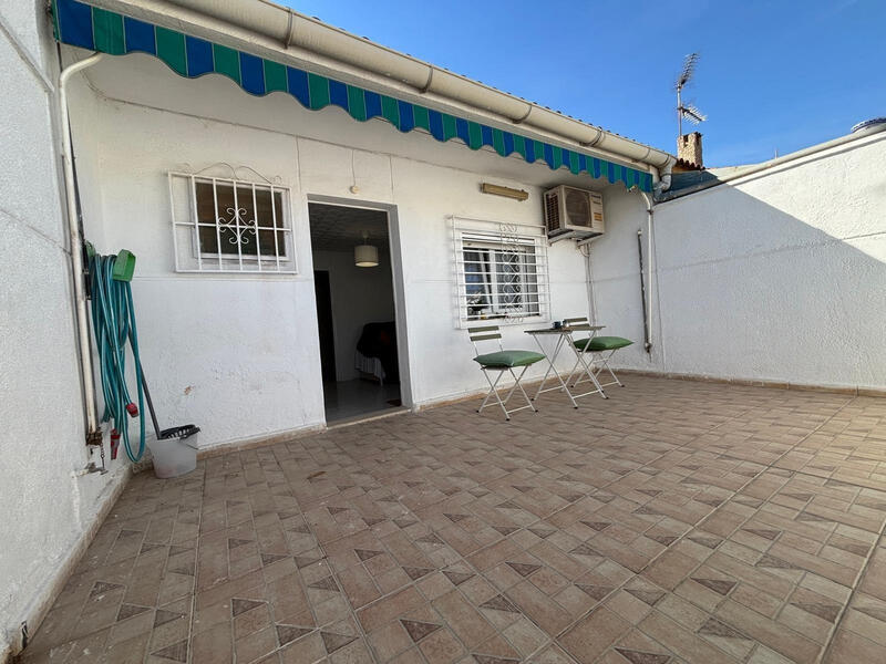 1 slaapkamer Villa Te koop