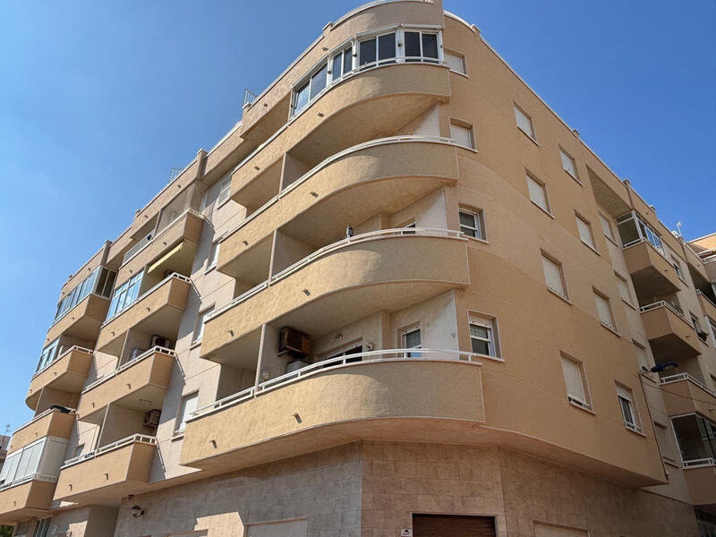 Appartement zu verkaufen in Torrevieja, Alicante