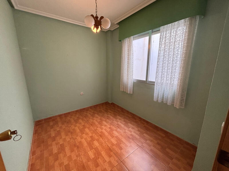2 спальная комната квартира продается