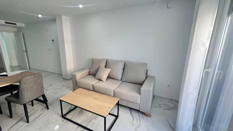 2 slaapkamer Appartement Te koop