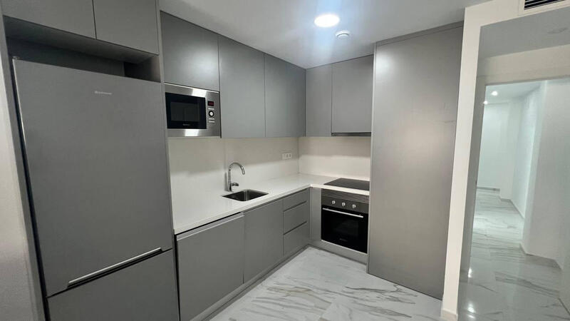 2 slaapkamer Appartement Te koop