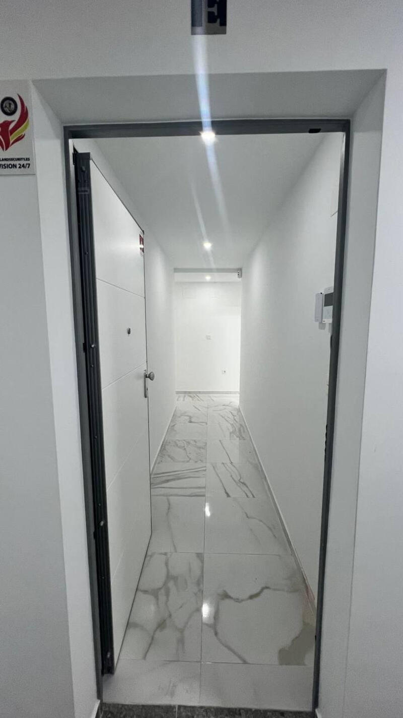 2 slaapkamer Appartement Te koop