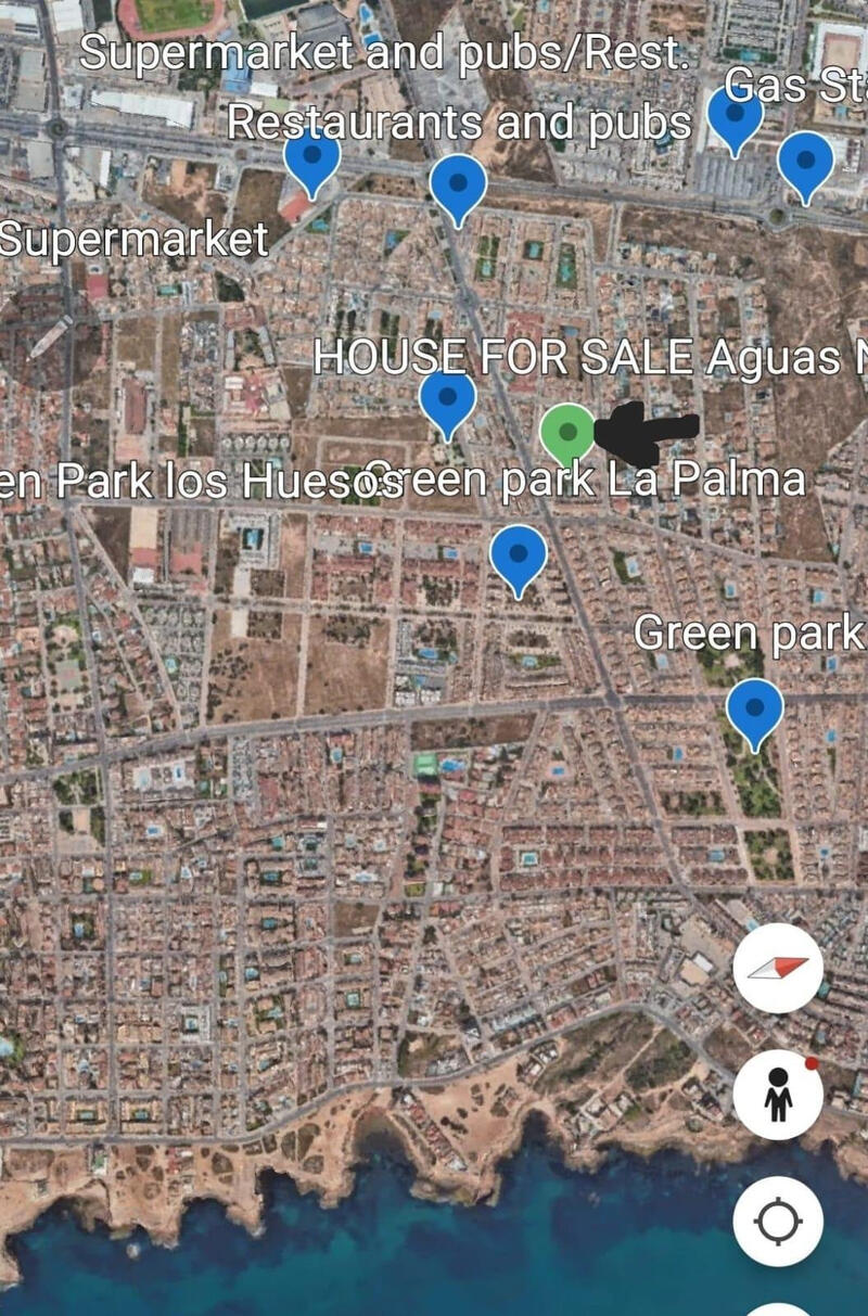 2 slaapkamer Gezinswoning Te koop
