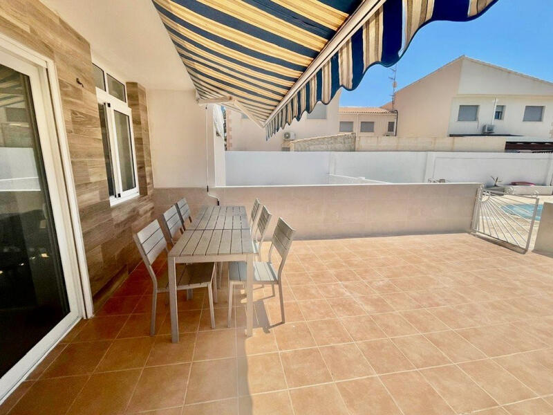 4 bedroom Townhouse for sale 4 bedroom Townhouse for sale