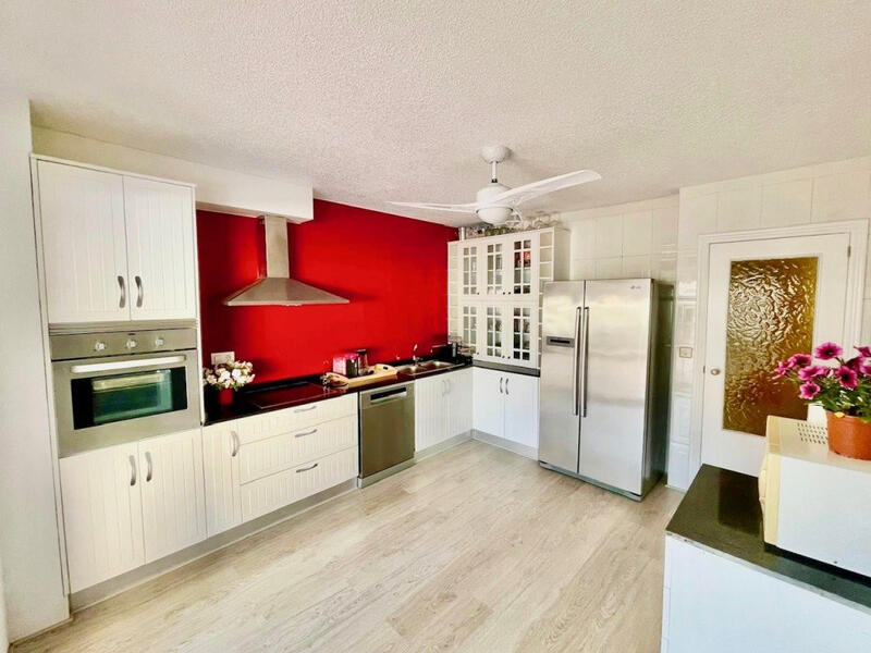 4 bedroom Townhouse for sale 4 bedroom Townhouse for sale
