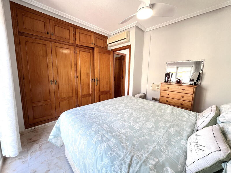 2 Schlafzimmer Stadthaus zu verkaufen 2 Schlafzimmer Stadthaus zu verkaufen