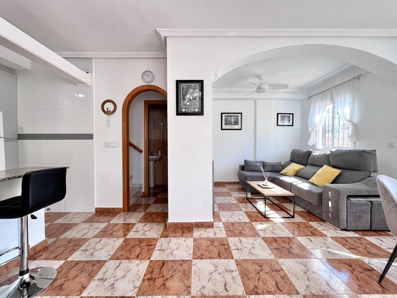 2 Schlafzimmer Stadthaus zu verkaufen 2 Schlafzimmer Stadthaus zu verkaufen