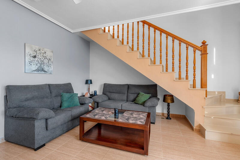 2 slaapkamer Villa Te koop 2 slaapkamer Villa Te koop