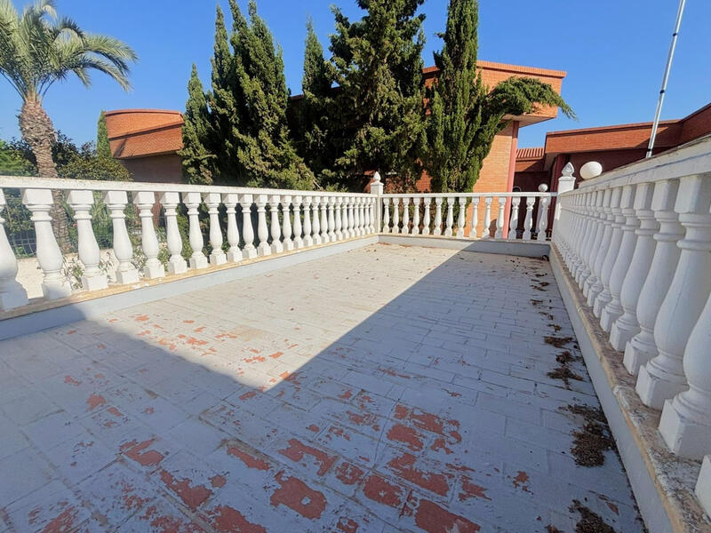2 slaapkamer Villa Te koop 2 slaapkamer Villa Te koop