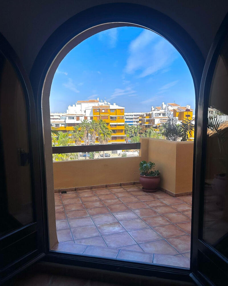 2 bedroom Apartment for sale 2 bedroom Apartment for sale