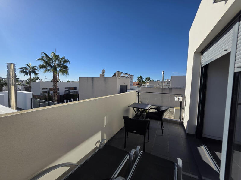 3 bedroom Villa for sale 3 bedroom Villa for sale