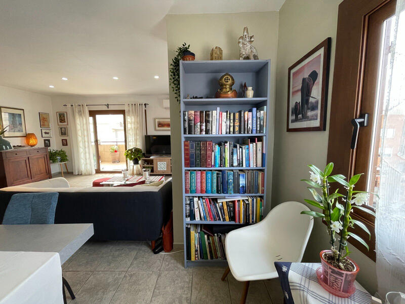 3 bedroom Apartment for sale