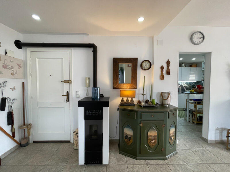 3 bedroom Apartment for sale