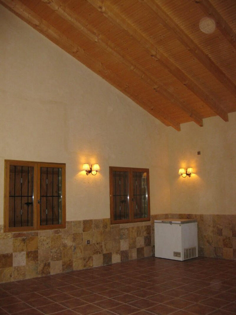 3 bedroom Country House for sale