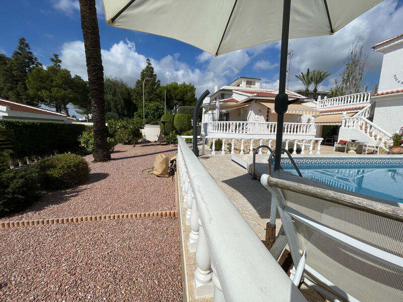 4 soverom Villa til salgs 4 soverom Villa til salgs