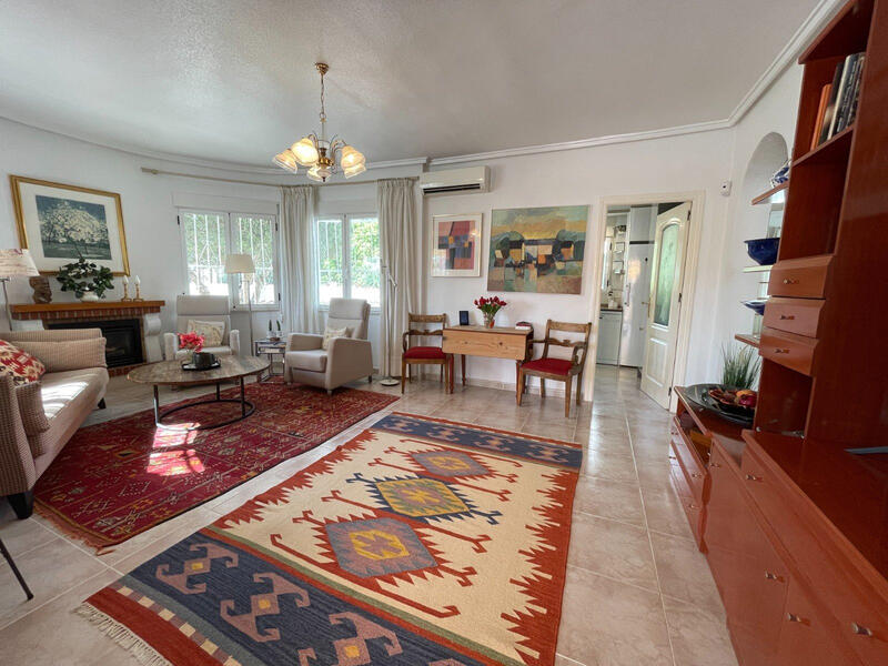 4 soverom Villa til salgs 4 soverom Villa til salgs