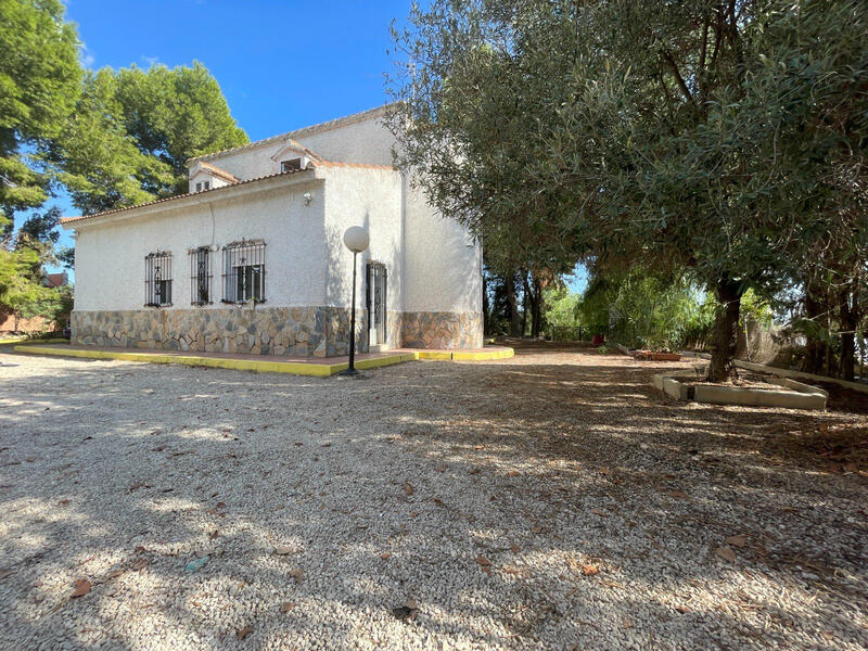 3 bedroom Country House for sale