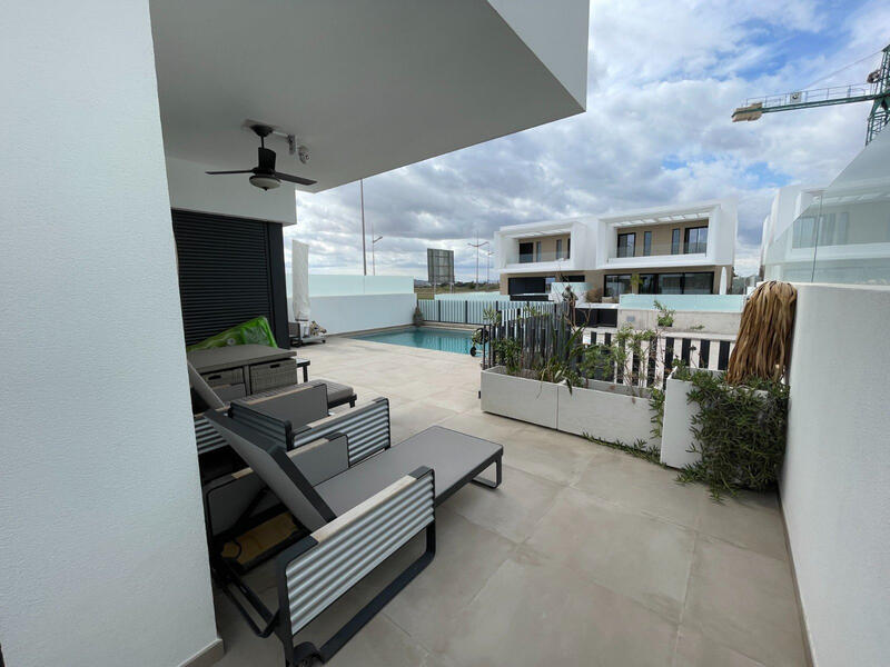 3 bedroom Villa for sale 3 bedroom Villa for sale