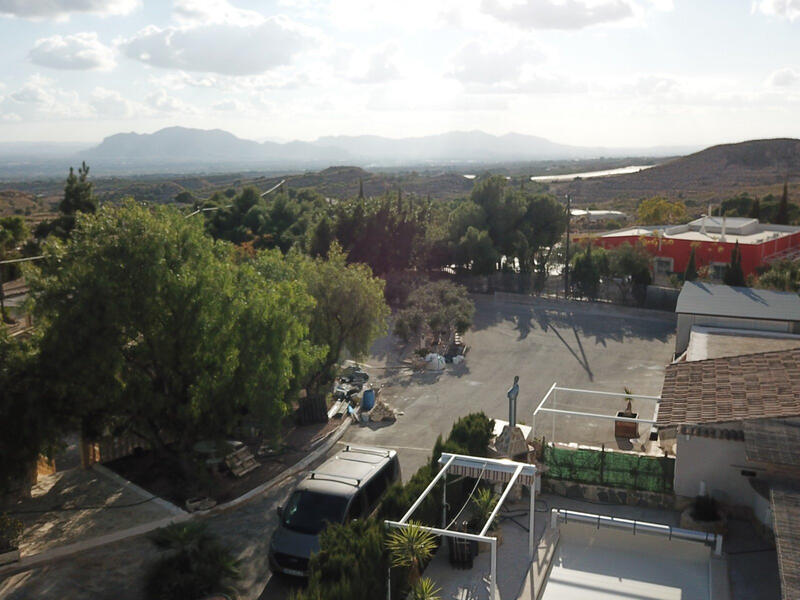 5 bedroom Country House for sale