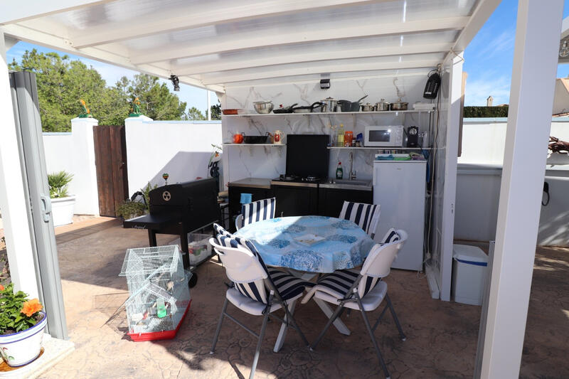 2 sovrum Villa till salu