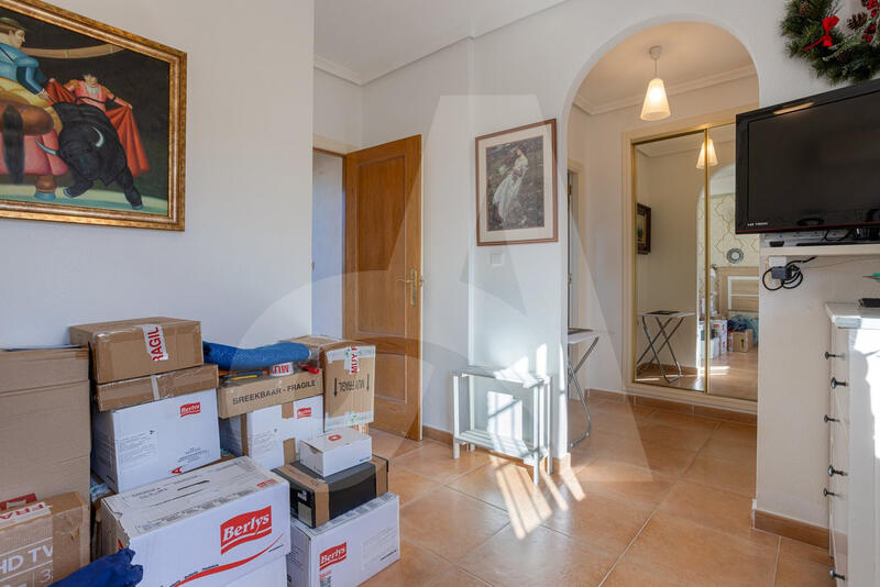 3 Schlafzimmer Villa zu verkaufen 3 Schlafzimmer Villa zu verkaufen