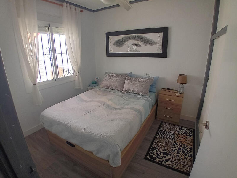 2 Cuarto Villa en venta