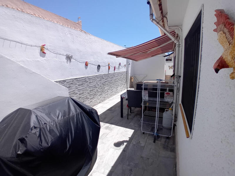 2 Cuarto Villa en venta