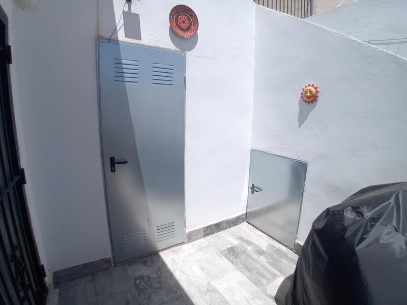 2 Cuarto Villa en venta