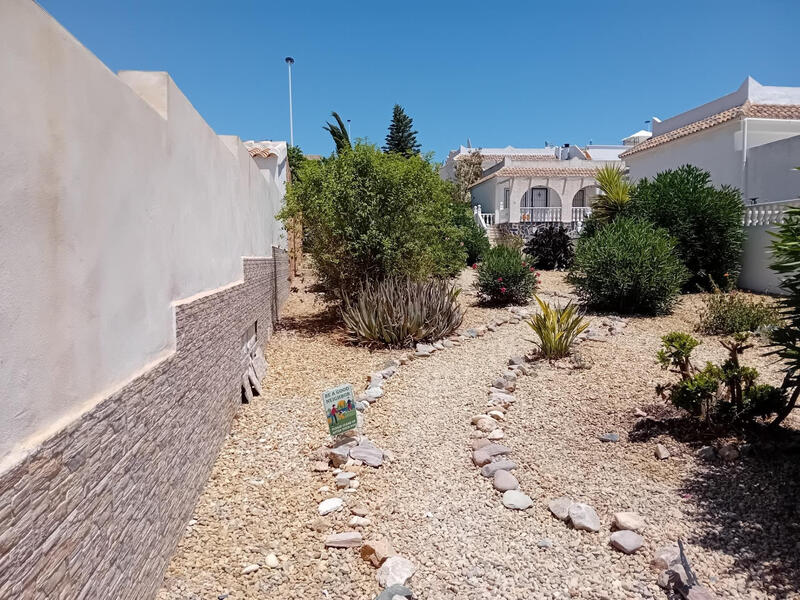 2 Cuarto Villa en venta