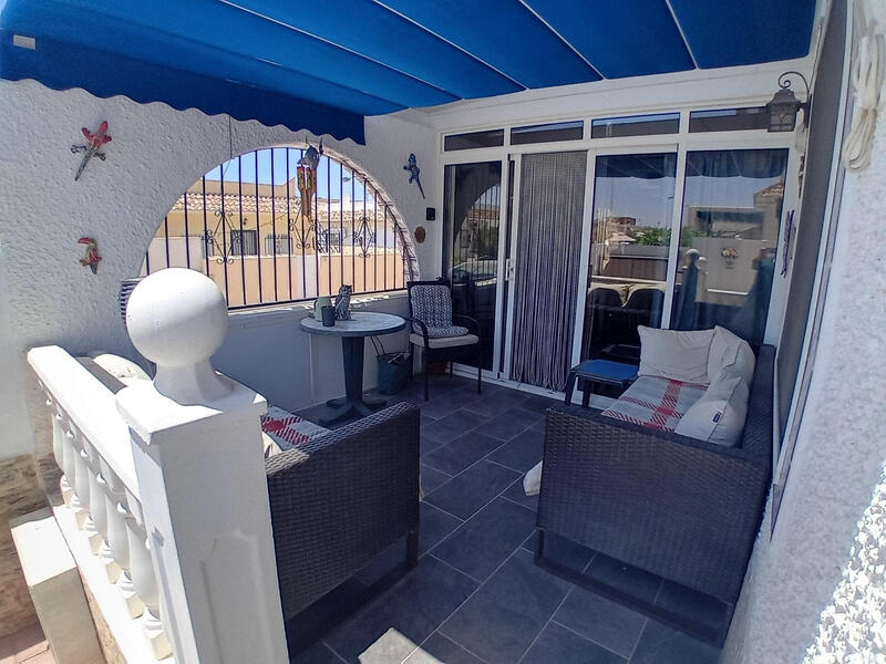 2 Cuarto Villa en venta