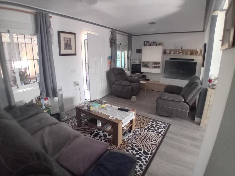 2 Cuarto Villa en venta