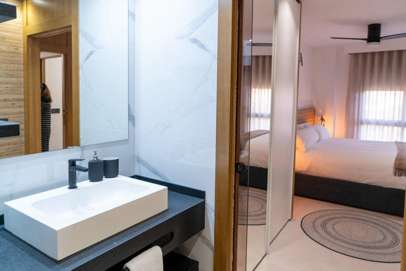 2 soverom Leilighet til salgs 2 soverom Leilighet til salgs