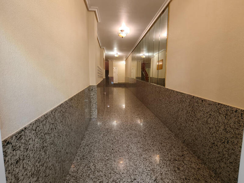 1 sovrum Lägenhet till salu 1 sovrum Lägenhet till salu