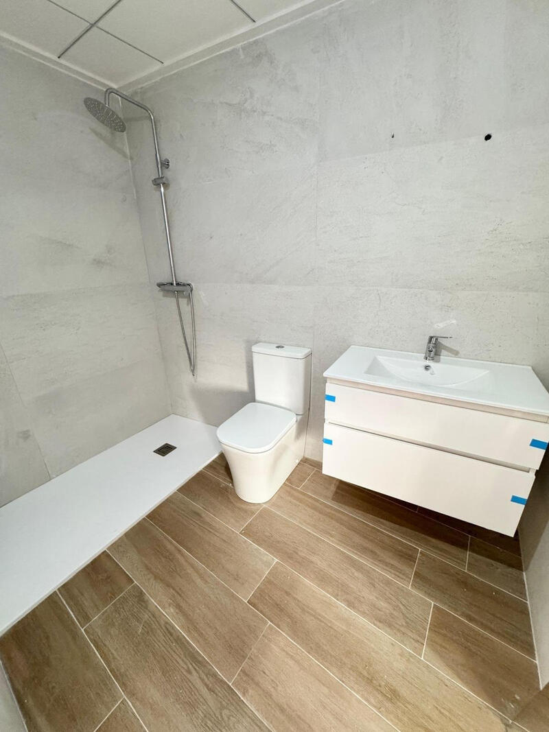 2 bedroom Townhouse for sale